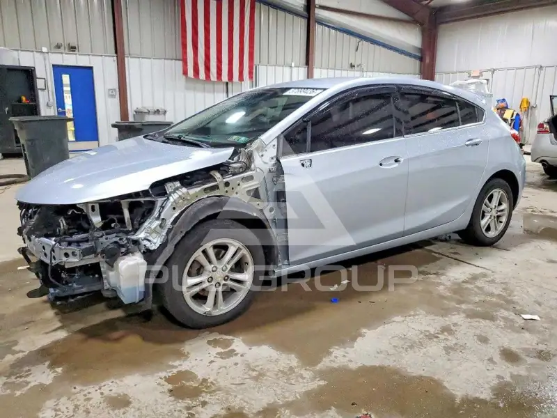 2018 Chevrolet Cruze фото