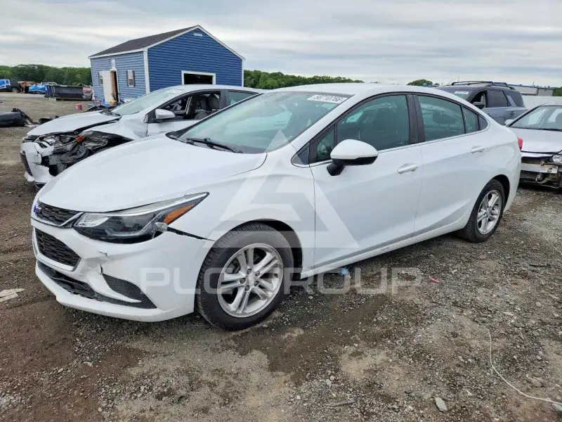 2018 Chevrolet Cruze фото