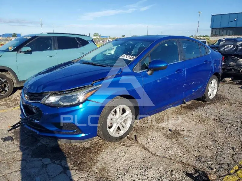 2018 Chevrolet Cruze photo