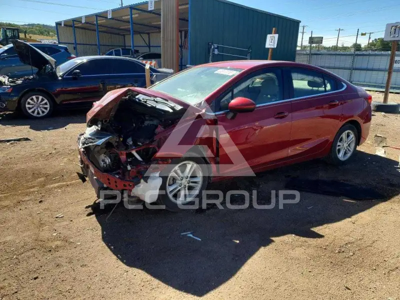 2018 Chevrolet Cruze photo