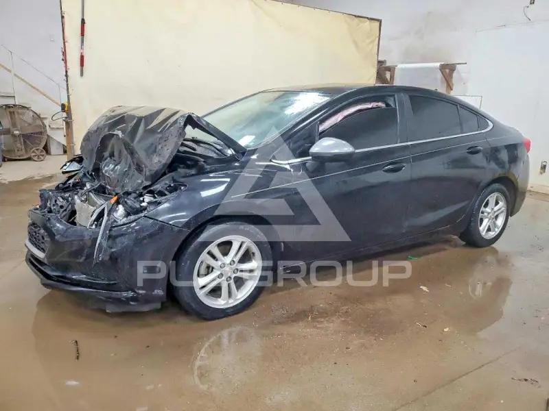 2018 Chevrolet Cruze фото