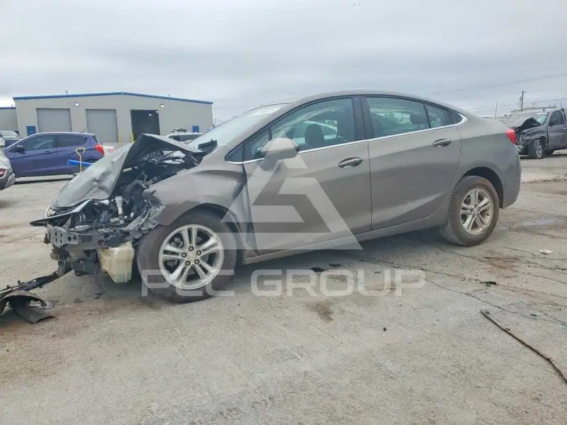 2018 Chevrolet Cruze фото