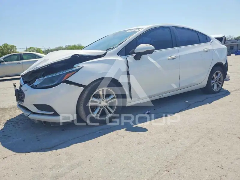 2018 Chevrolet Cruze фото