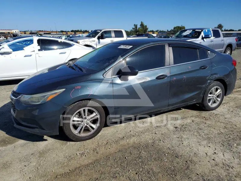 2018 Chevrolet Cruze фото