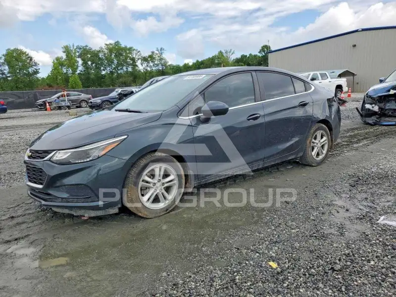 2018 Chevrolet Cruze фото