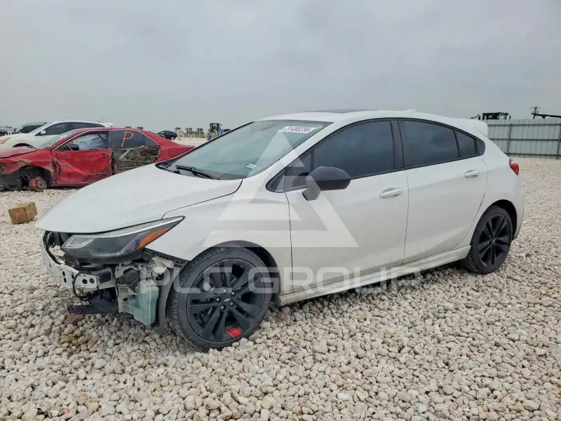 2018 Chevrolet Cruze фото