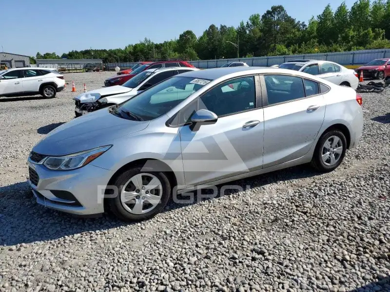 2018 Chevrolet Cruze фото