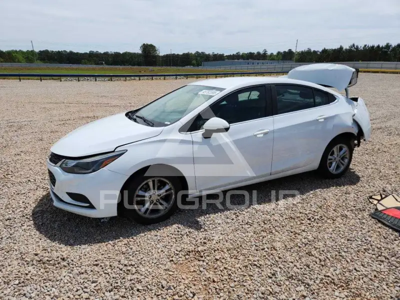 2018 Chevrolet Cruze фото
