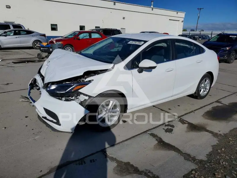 2018 Chevrolet Cruze фото