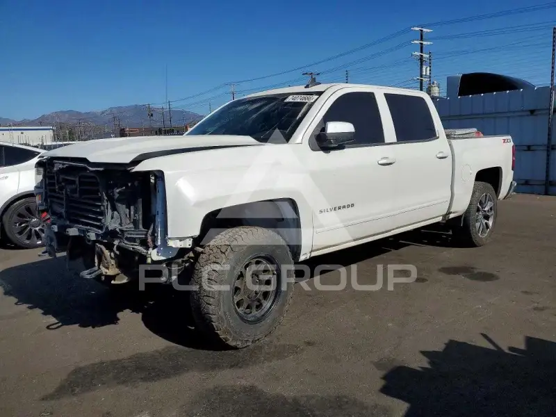 2018 Chevrolet Silverado photo