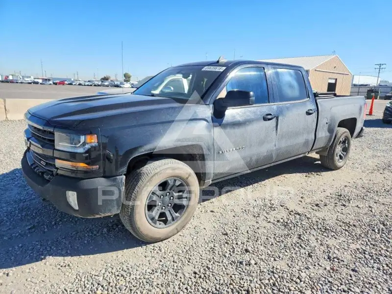 2018 Chevrolet Silverado photo