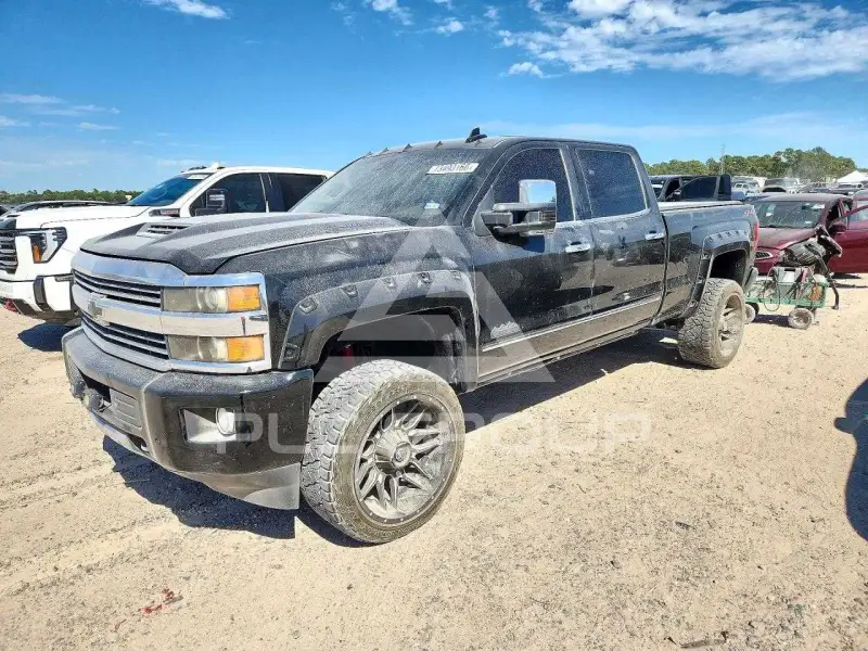 2018 Chevrolet Silverado фото