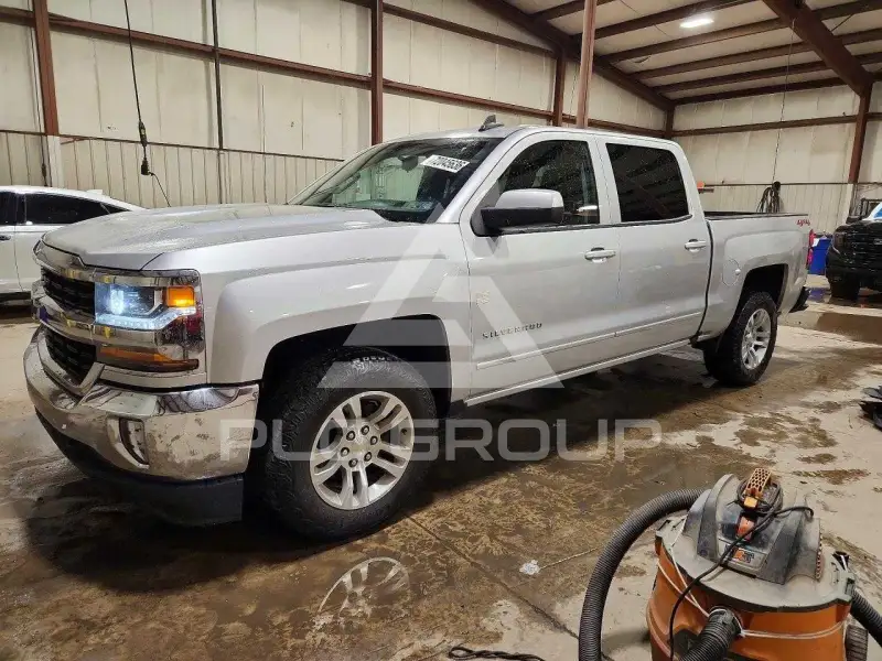 2018 Chevrolet Silverado фото