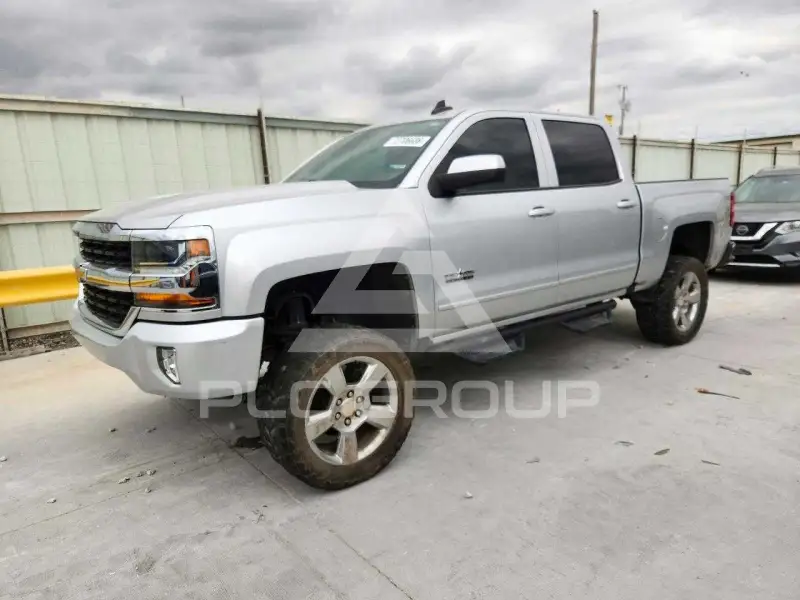 2018 Chevrolet Silverado фото