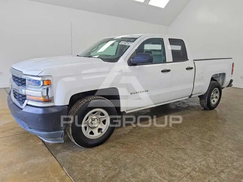 2018 Chevrolet Silverado фото