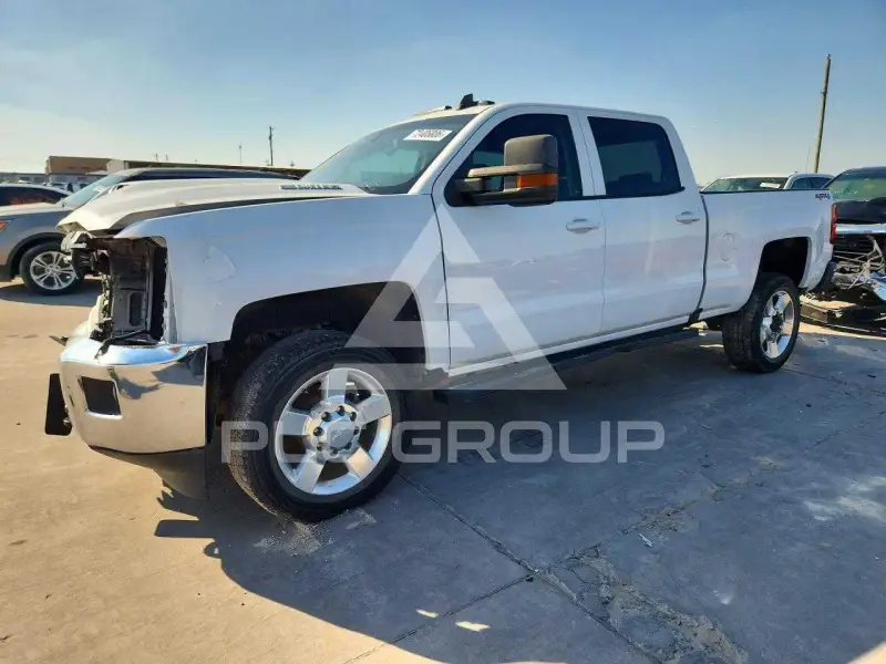 2018 Chevrolet Silverado фото