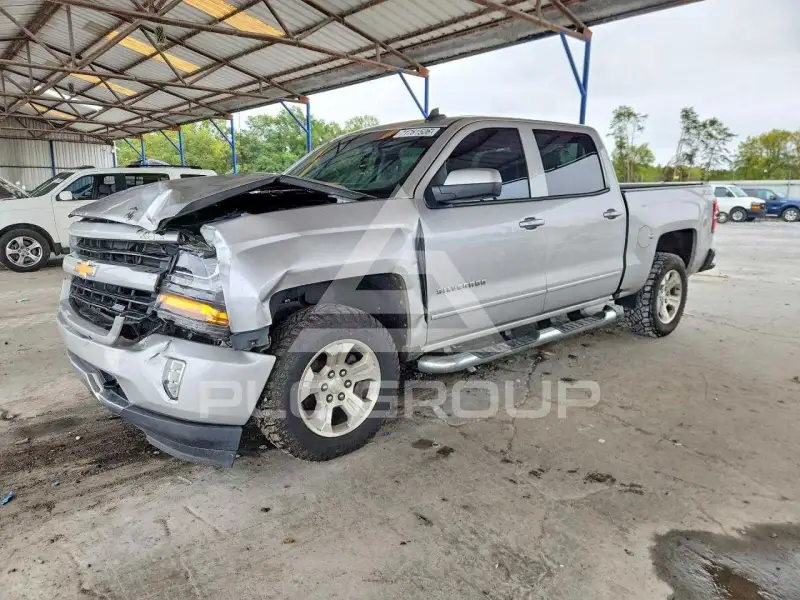 2018 Chevrolet Silverado фото