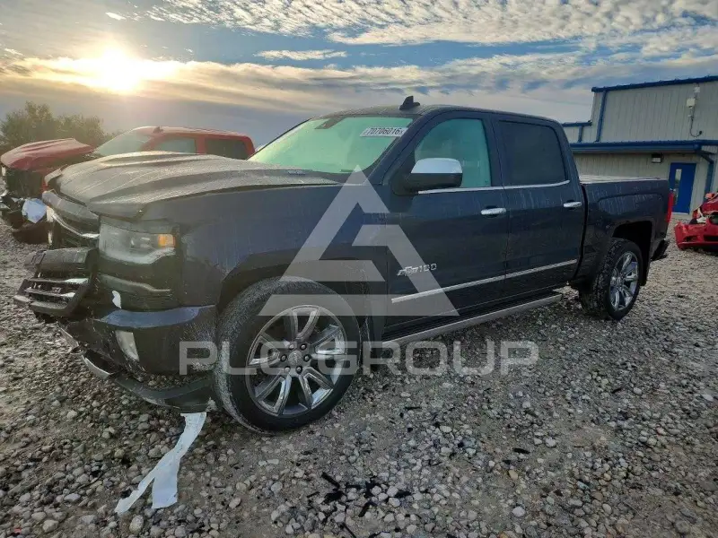 2018 Chevrolet Silverado photo