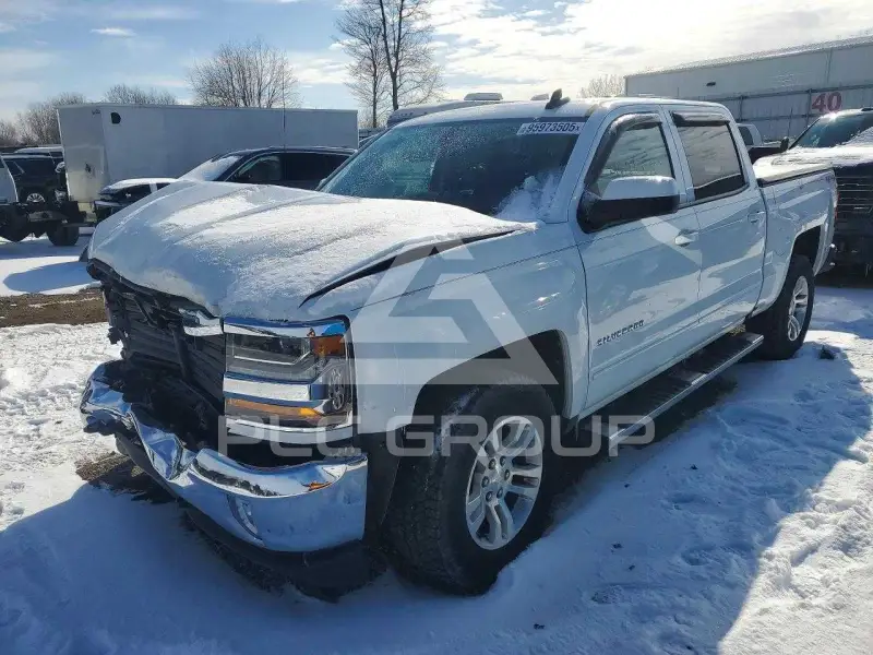 2018 Chevrolet Silverado фото