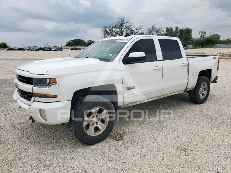 2018 Chevrolet Silverado фото