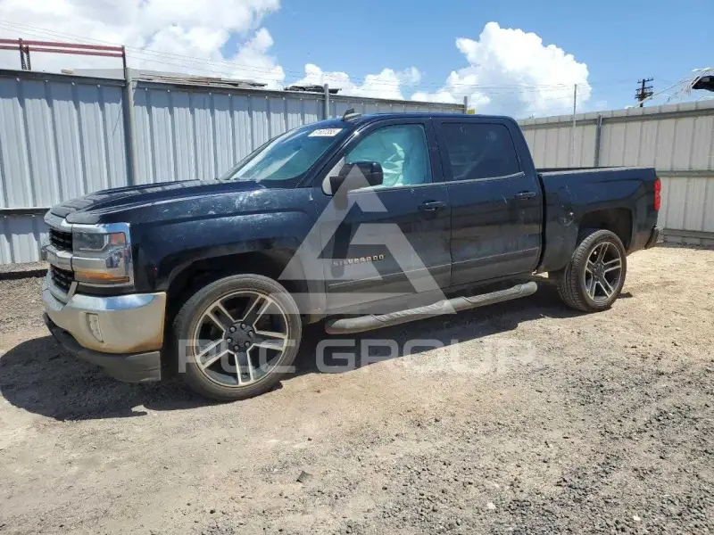 2018 Chevrolet Silverado photo