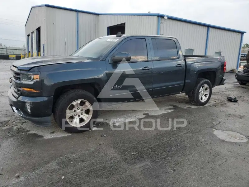 2018 Chevrolet Silverado фото
