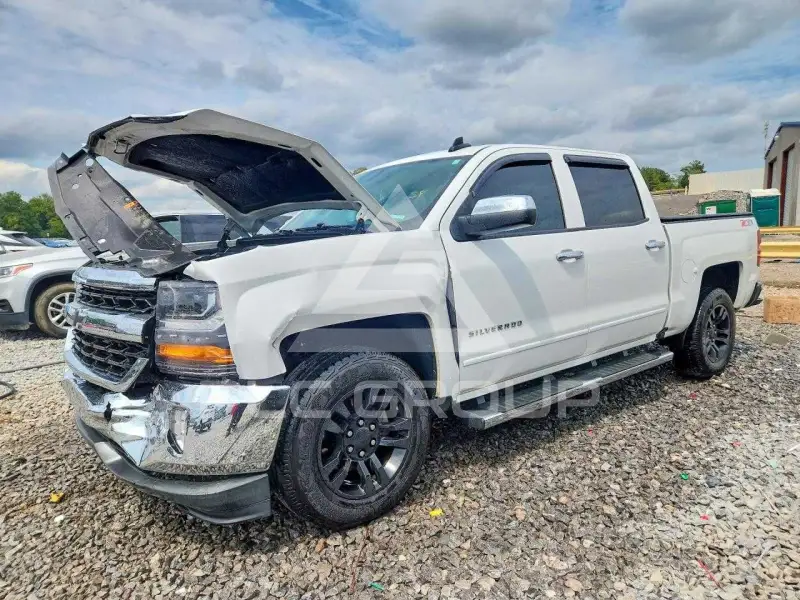2018 Chevrolet Silverado фото