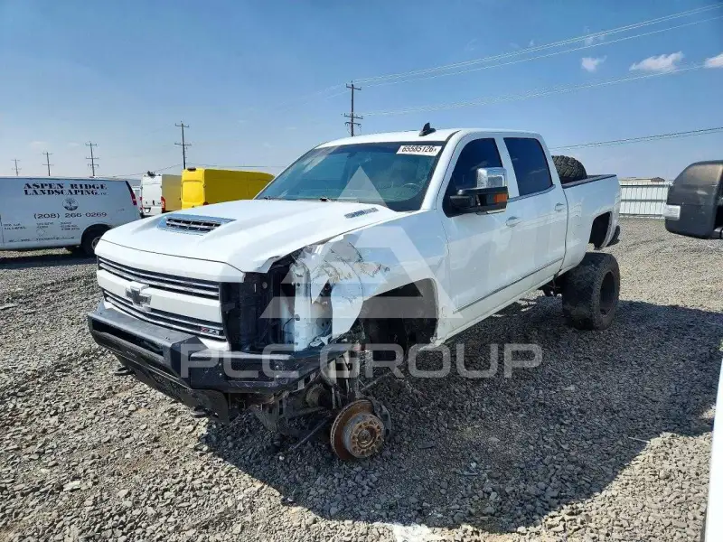 2018 Chevrolet Silverado фото