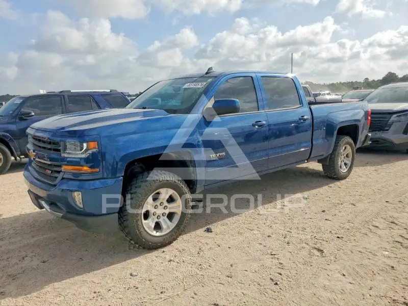 2018 Chevrolet Silverado photo