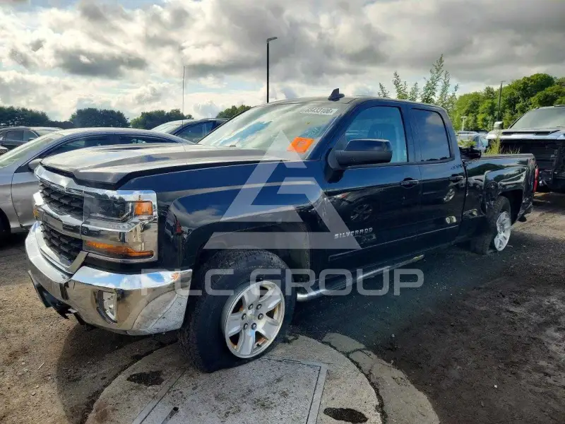 2018 Chevrolet Silverado photo