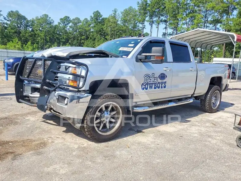 2018 Chevrolet Silverado фото