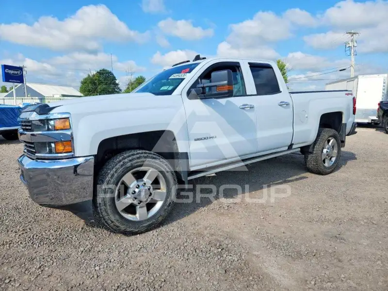 2018 Chevrolet Silverado фото