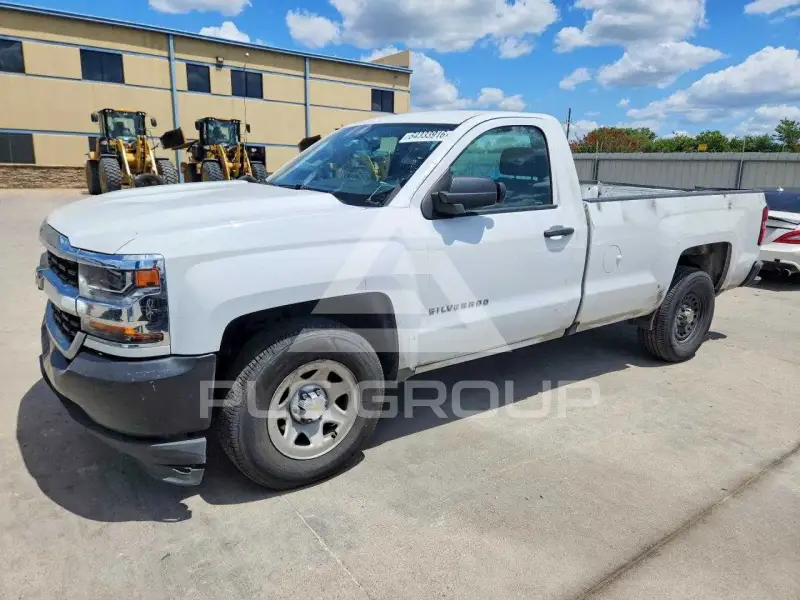 2018 Chevrolet Silverado фото