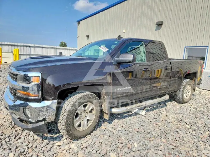 2018 Chevrolet Silverado фото