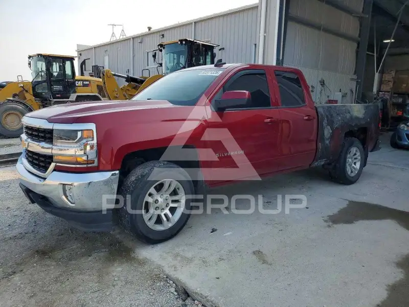 2018 Chevrolet Silverado photo