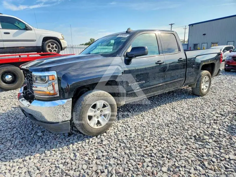 2018 Chevrolet Silverado фото