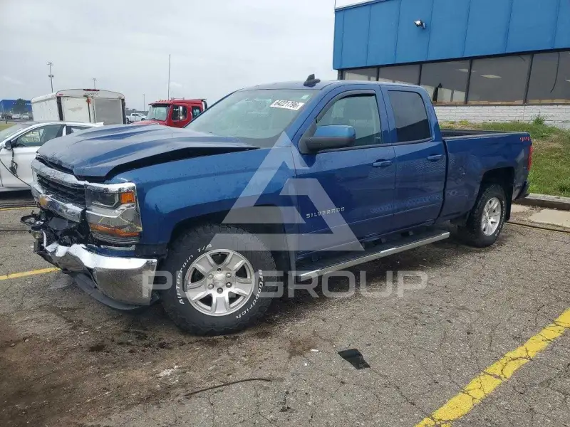 2018 Chevrolet Silverado photo
