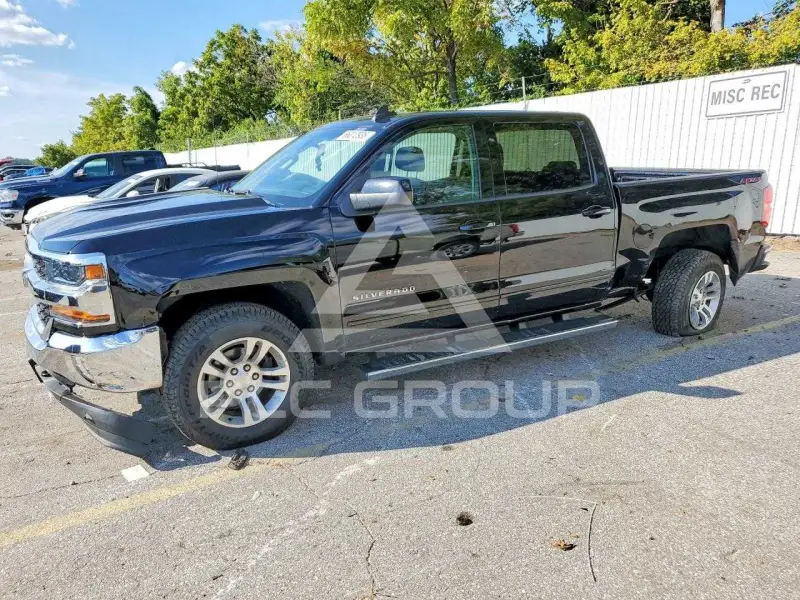 2018 Chevrolet Silverado фото