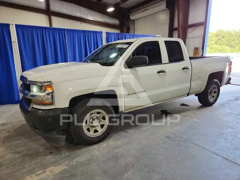 2018 Chevrolet Silverado фото