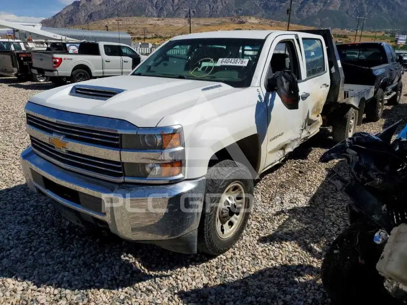 2018 Chevrolet Silverado фото