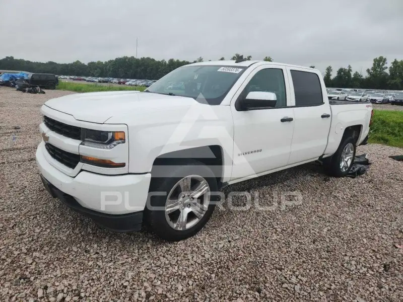 2018 Chevrolet Silverado фото