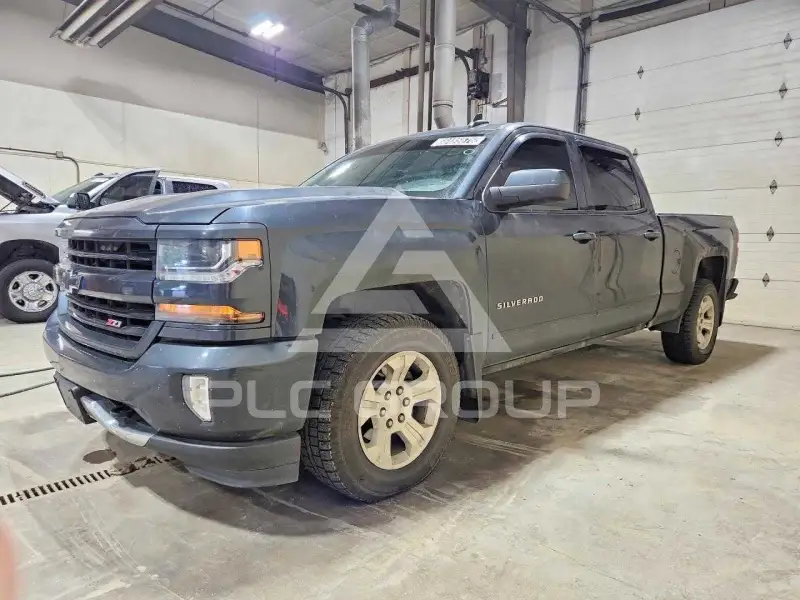 2018 Chevrolet Silverado photo