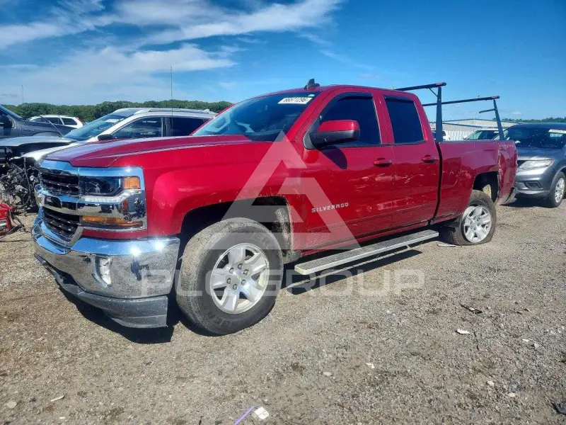 2018 Chevrolet Silverado фото