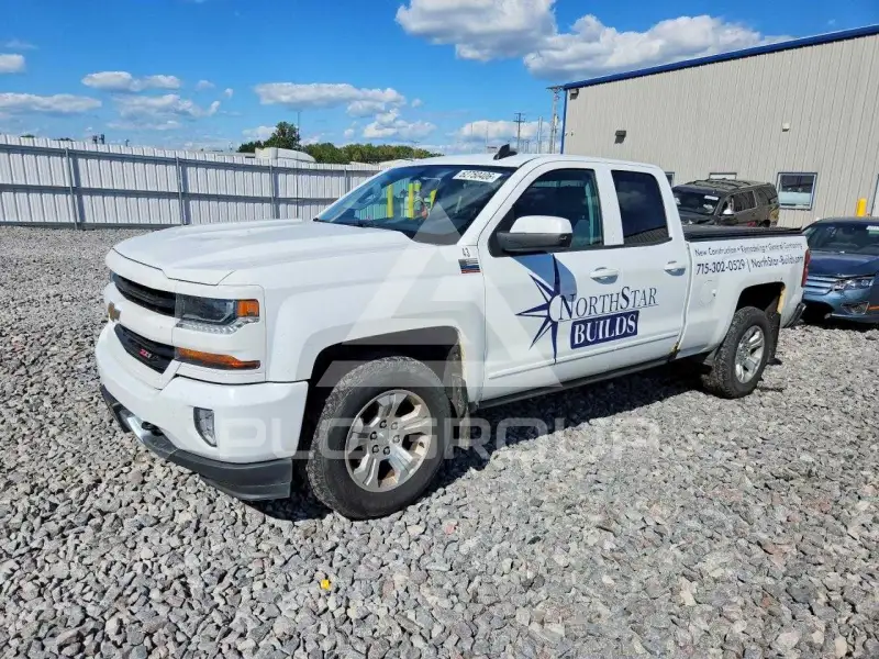2018 Chevrolet Silverado photo