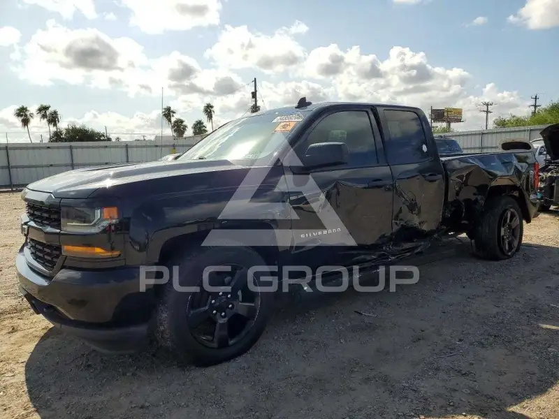 2018 Chevrolet Silverado photo