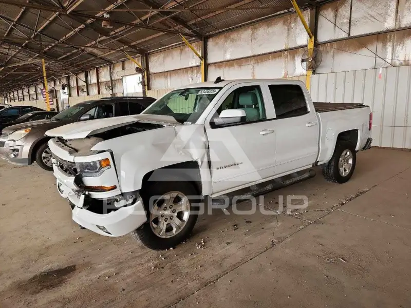 2018 Chevrolet Silverado photo
