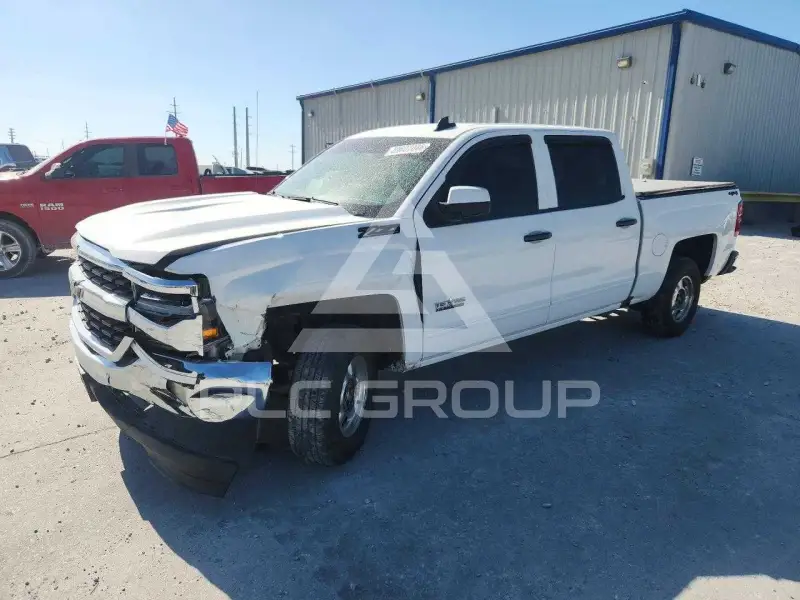 2018 Chevrolet Silverado фото