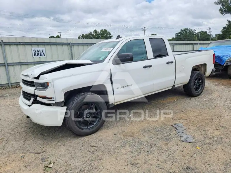 2018 Chevrolet Silverado фото