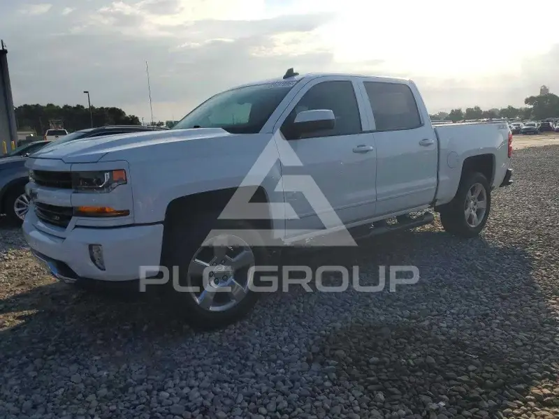2018 Chevrolet Silverado фото