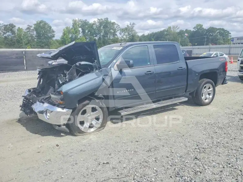 2018 Chevrolet Silverado фото